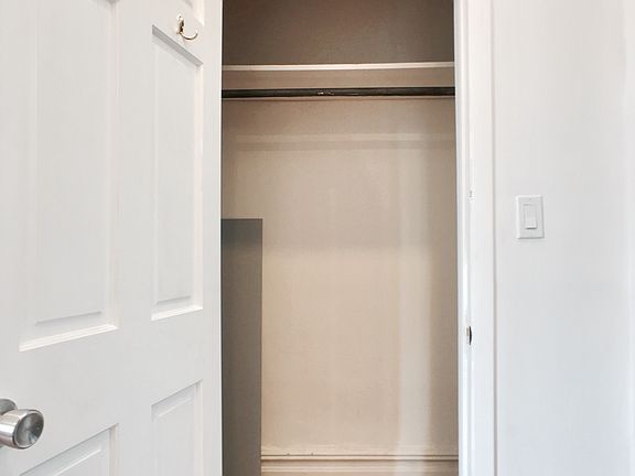 3rd image of 672 Franklin Ave APT 2B