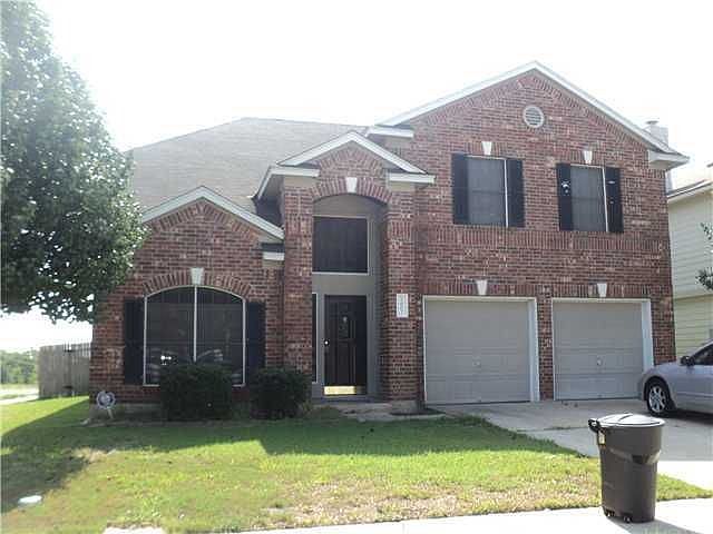 2nd image of 1601 Jennifer Ct