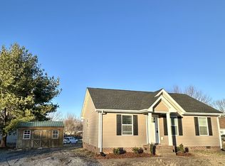208 Derek Ct, Portland, TN 37148