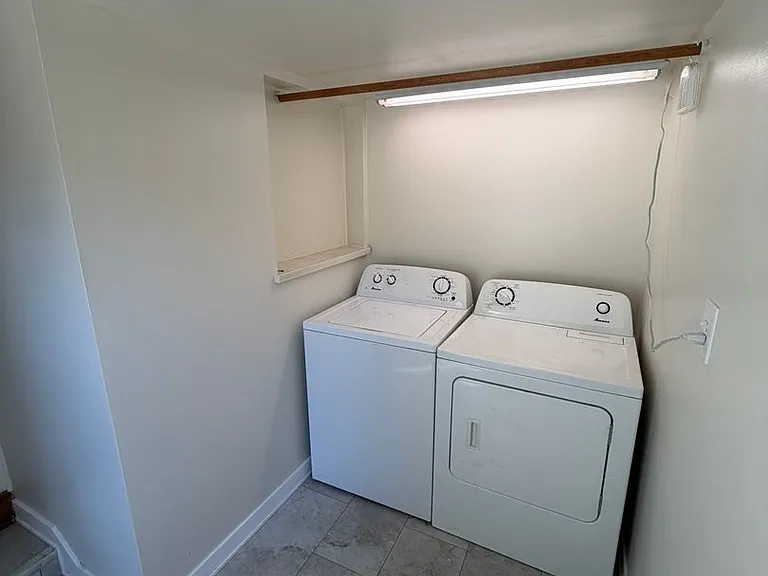 330 E Grant St — Photo 20