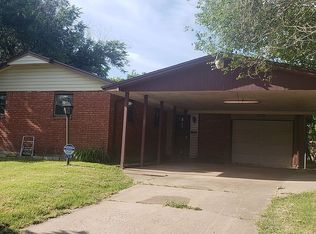 5718 NW Glenn Ave, Lawton, OK 73505