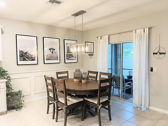2nd image of 3312 Acapulco Cir
