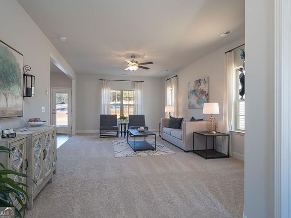 4th image of 610 Bald Ridge Cir