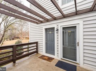 10147 Oakton Terrace Rd, Oakton, VA 22124