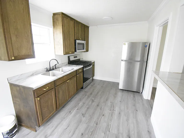 6229 Clover Ridge St — Photo 5