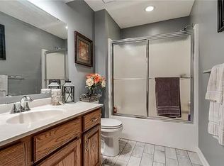 12005 W 120th Ter, Overland Park, KS 66213