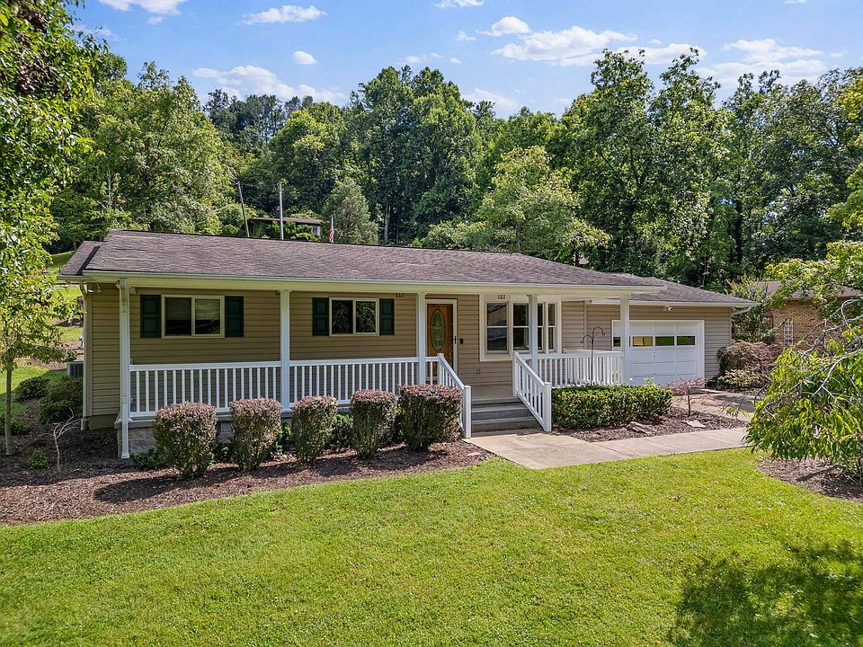 1st image of 33 Shawnee Oaks Dr