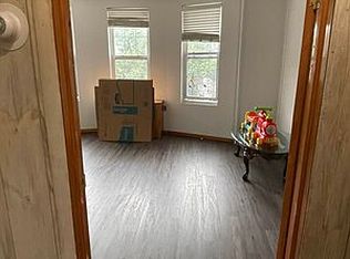 811 E 8th St #2F, Brooklyn, NY