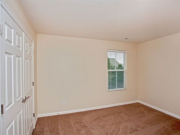 4th image of 3014 Weston Blvd