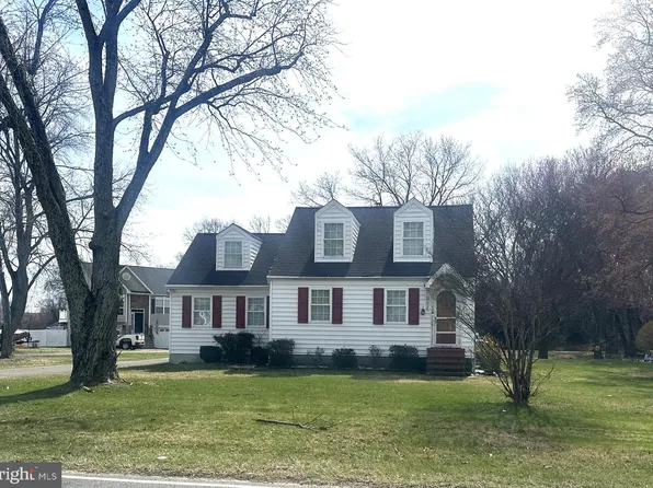 161 Margate Dr, Glen Burnie, MD 21060