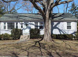 116 Rounds Ave, Riverside, RI 02915