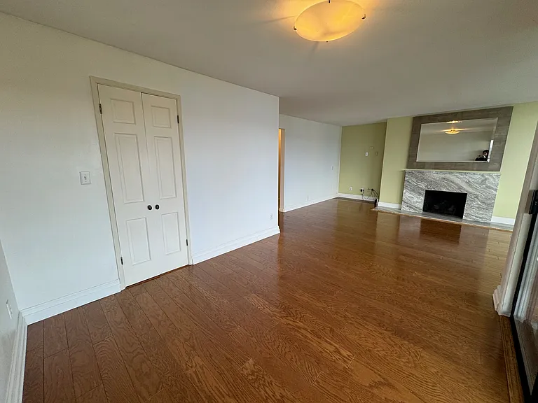 2330 43rd Ave E #1 — Photo 15