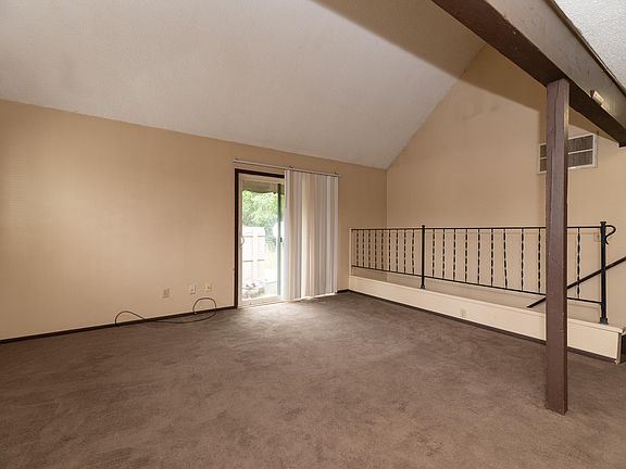5th image of 5955 Briarcliff Ct
