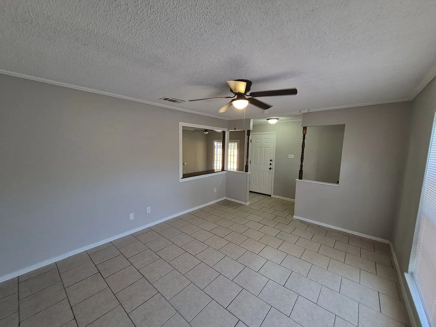 11914 Alamo Blanco St., San Antonio, TX. 78233 — Photo 4