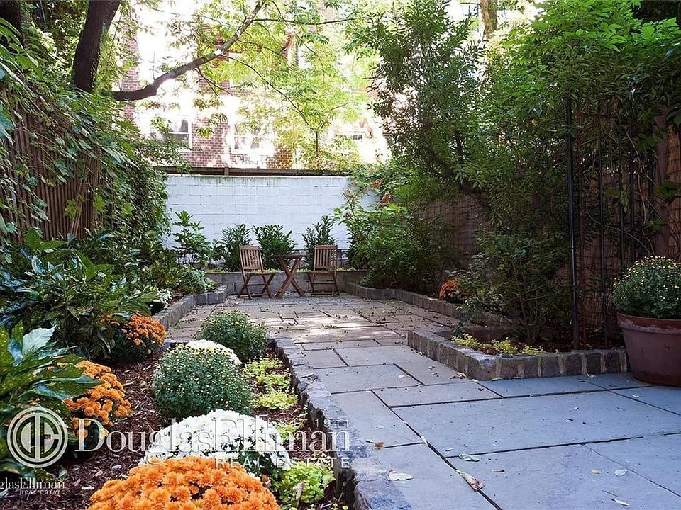 1st image of 489 W 22nd St APT 1