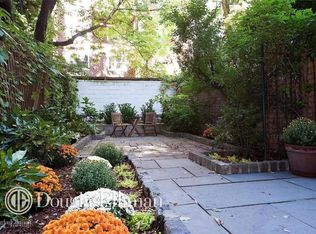 489 W 22nd St APT 1, New York, NY 10011