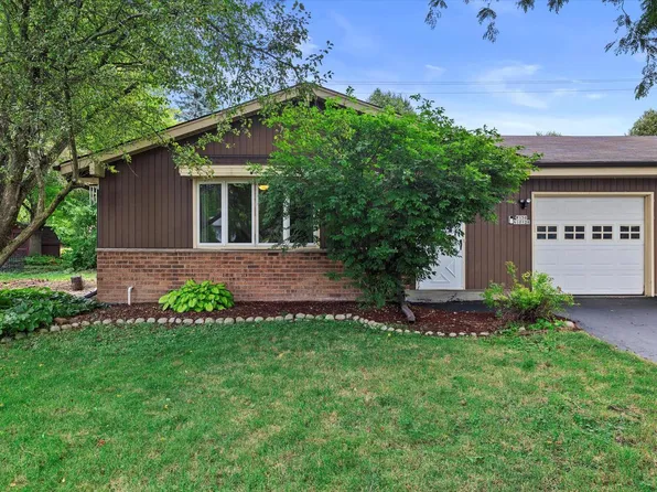 W156N10128 Pawnee COURT, Germantown, WI 53022