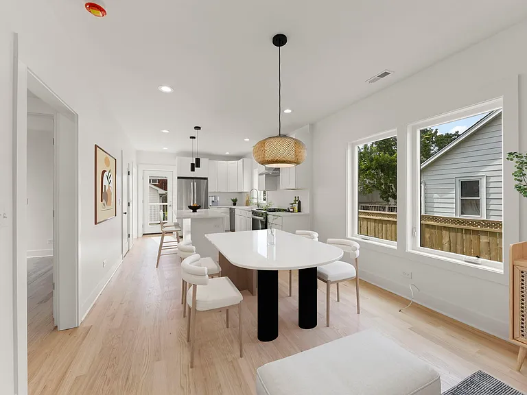 118 N President St — Photo 5