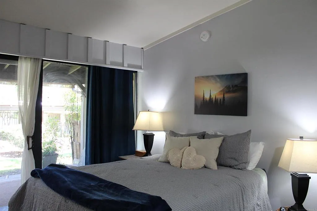 Studio, 419 sqft, $1,500 — Photo 4