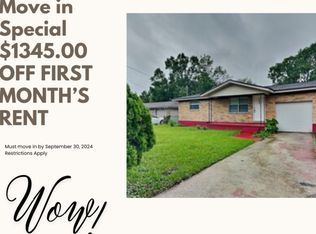7454 John F Kennedy Dr E, Jacksonville, FL 32219