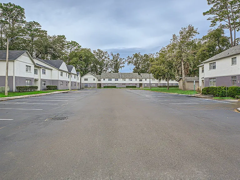 The Grove on Lane Community