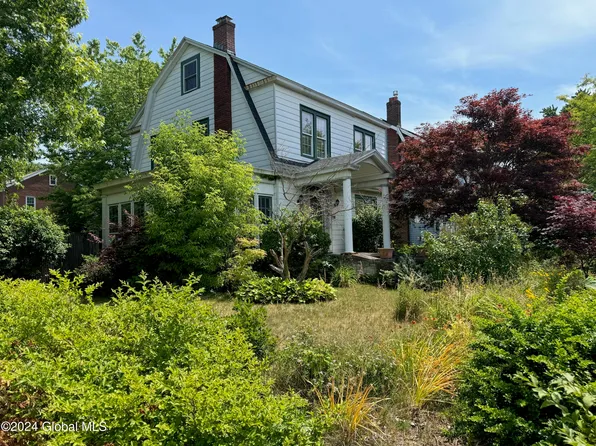 957 Washington Avenue, Albany, NY 12206