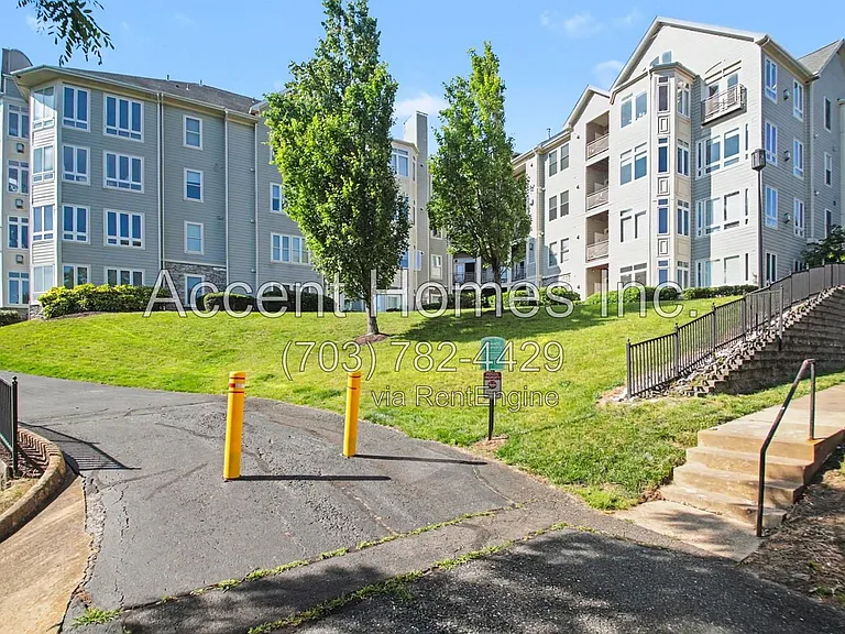 1641 Ladue Ct #102 — Photo 25