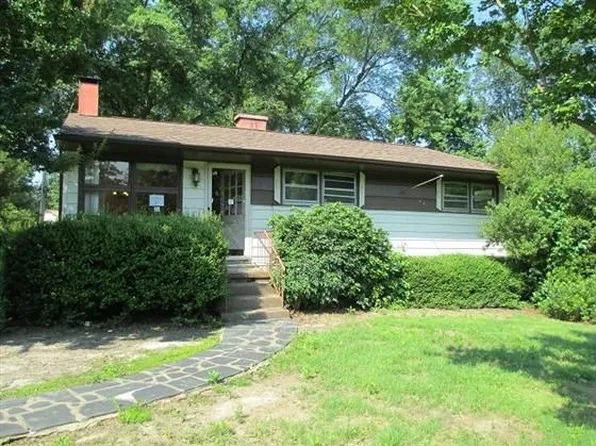 9804 Bonanza St, Henrico, VA 23228