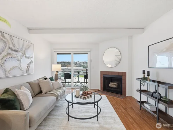 2034 14th Ave W #302, Seattle, WA 98119