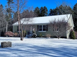 113 W Side Rd, Boothbay, ME 04537