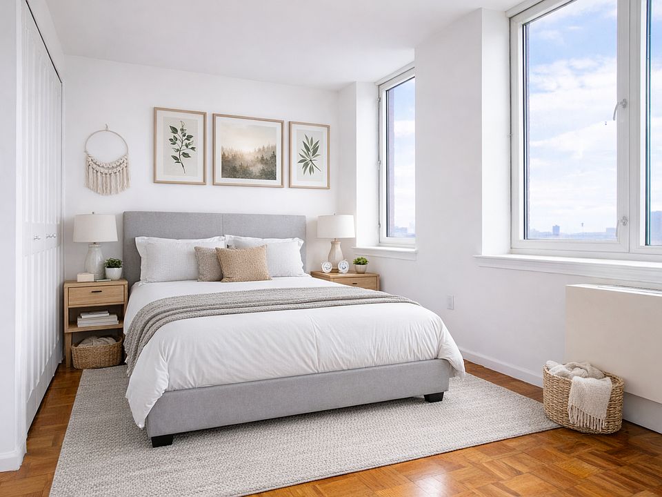 1st image of 350 W 43rd St APT 31F