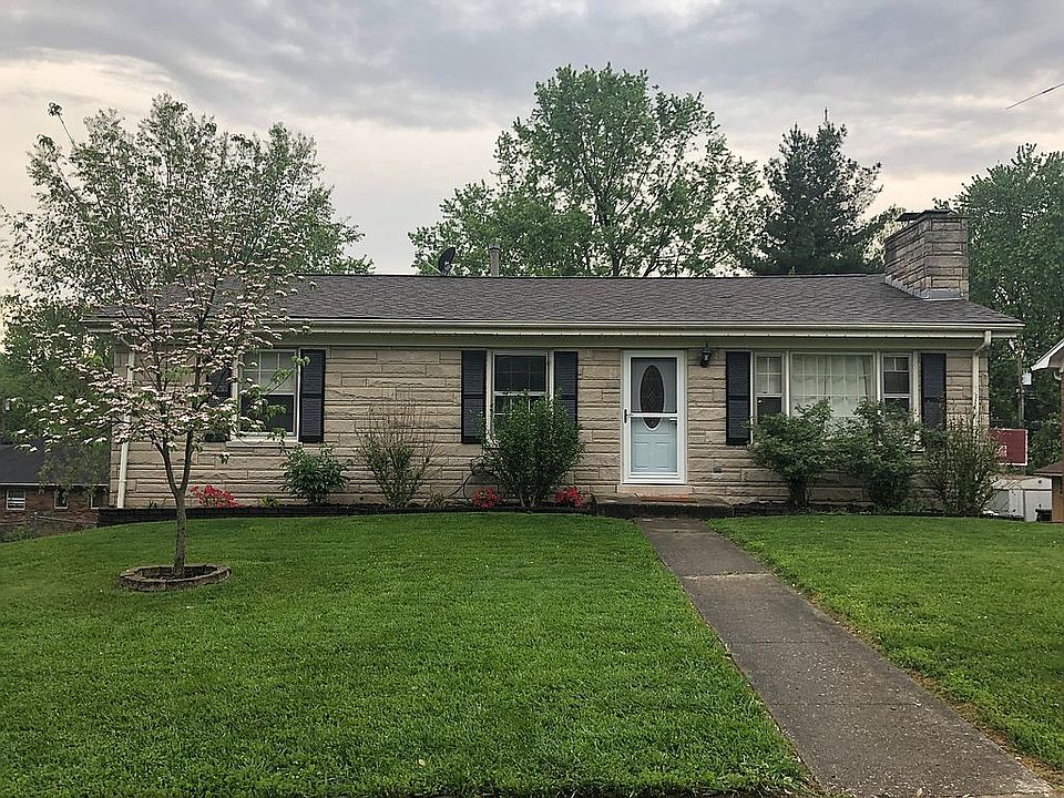 1st image of 176 Manitoba Ln