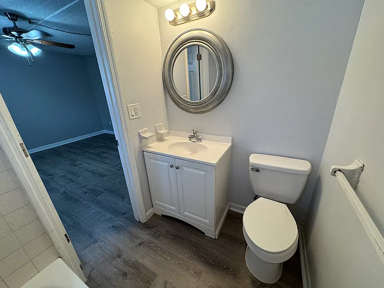 330 45th Ave S #5 — Photo 13