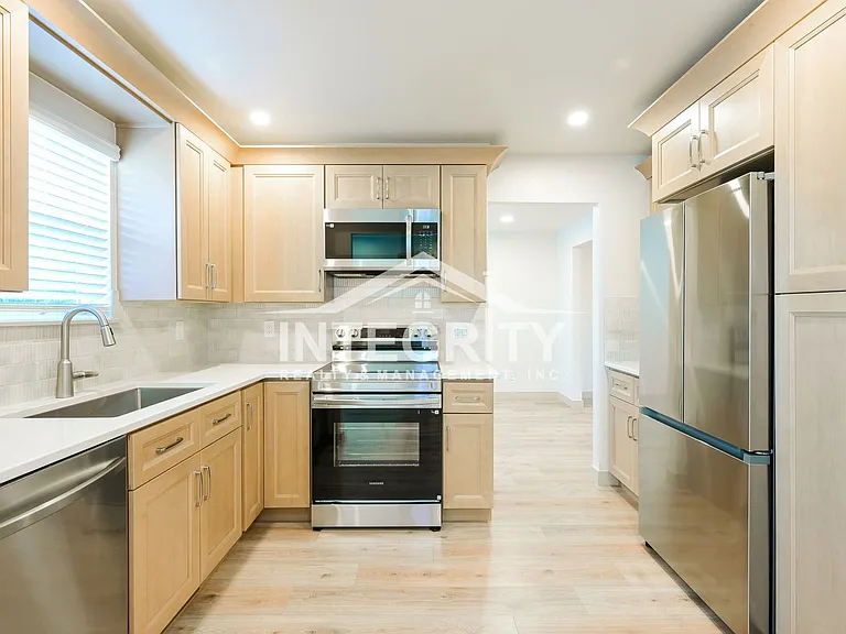 6475 W Kingsley Ave — Photo 19