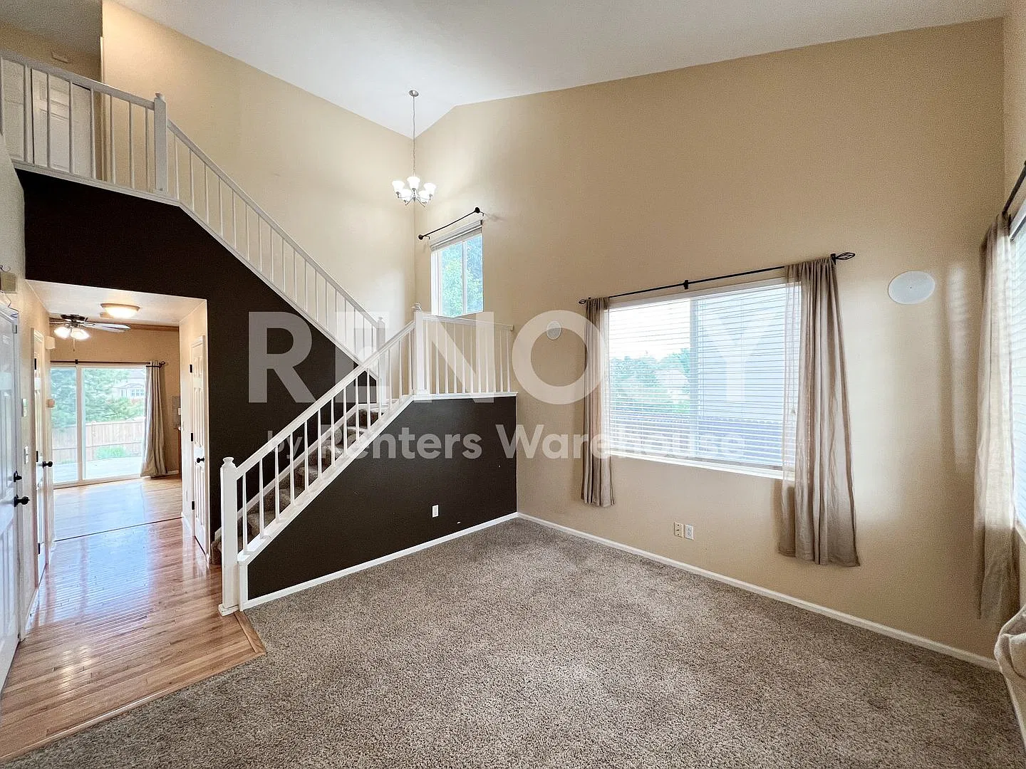 October Lease Incentive 5118 S Sicily St — Photo 2