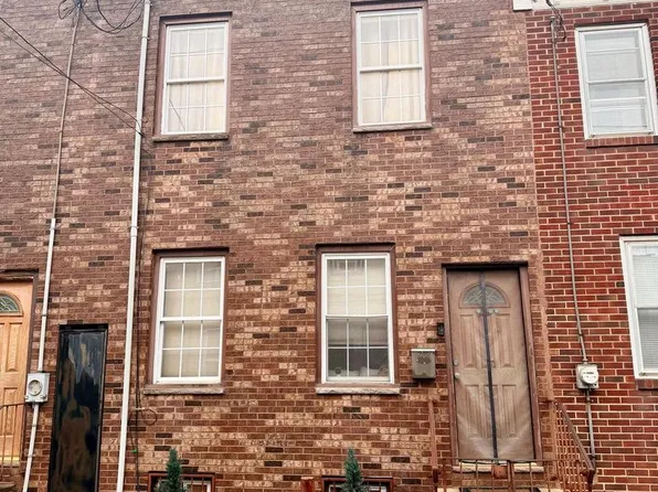 1944 N Palethorp St, Philadelphia, PA 19122