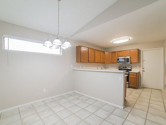 5th image of 11613 W Sage Dr