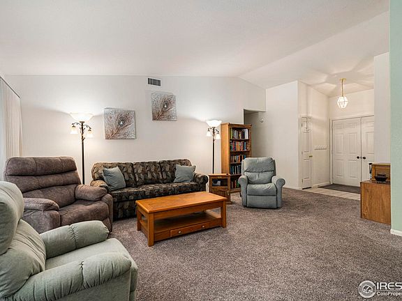 4th image of 1200 43rd Ave #3