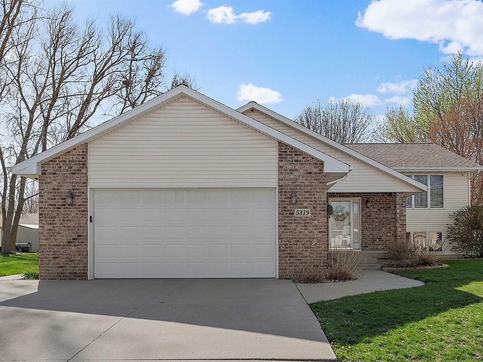 1st image of 5319 Carey Dr