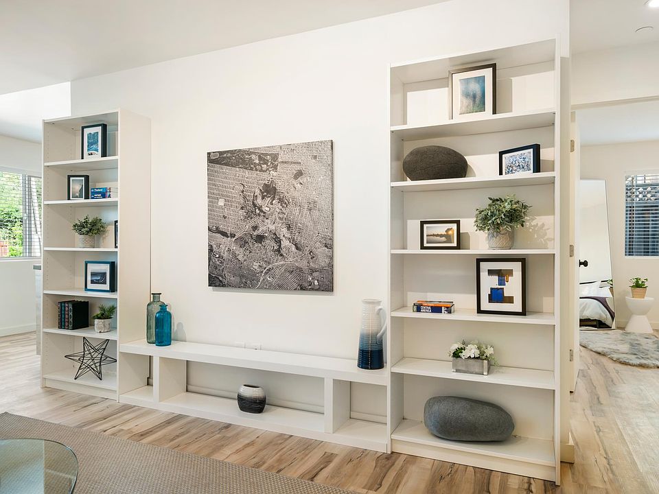 2 Bed/ 2Bath