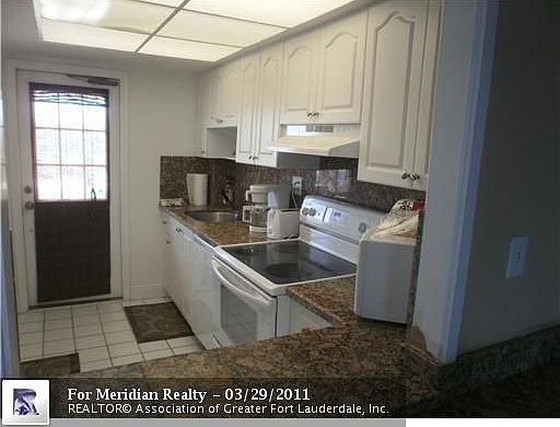 3rd image of 333 NE 21st Ave APT 518