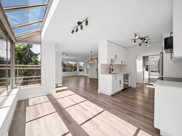 1225 Merklin St #501, White Rock, BC V4B 4B8