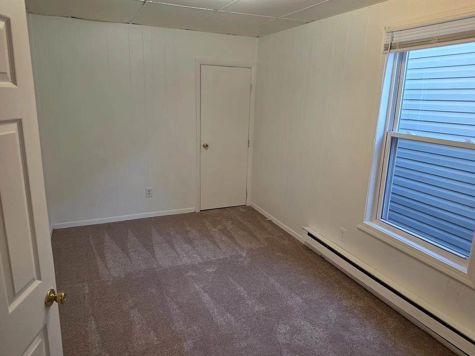3 bed, 2620 sqft, $950 — Photo 4
