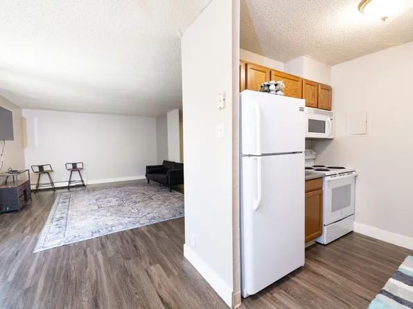 Aspen Ridge Apartments