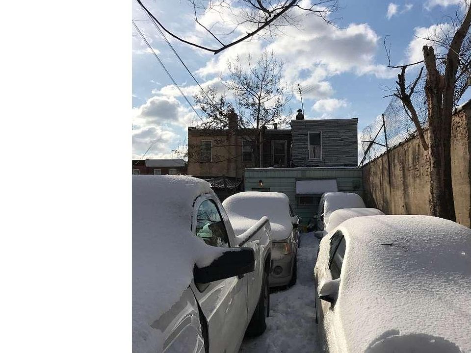 2nd image of 3558 Witte St
