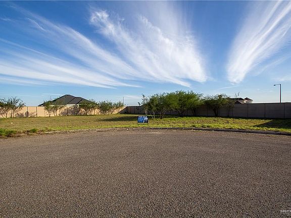 4th image of 2804 Richies Cir