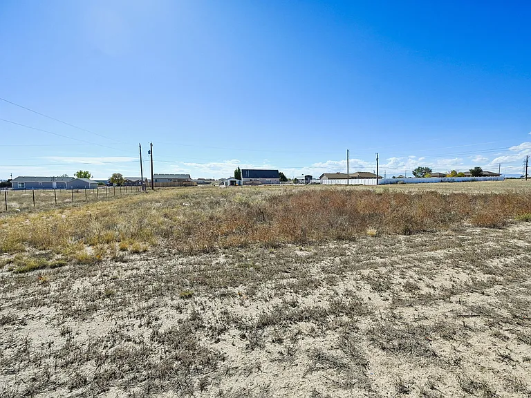 1140 E Dove Creek Dr — Photo 28