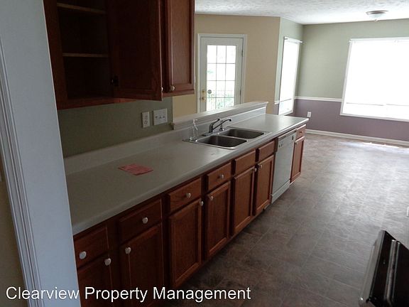 2nd image of 806 Alexwood Dr