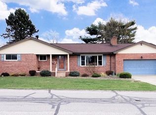 44 Briarwood Dr, Wheeling, WV
