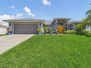 1432 SW 3rd Ter, Cape Coral, FL 33991